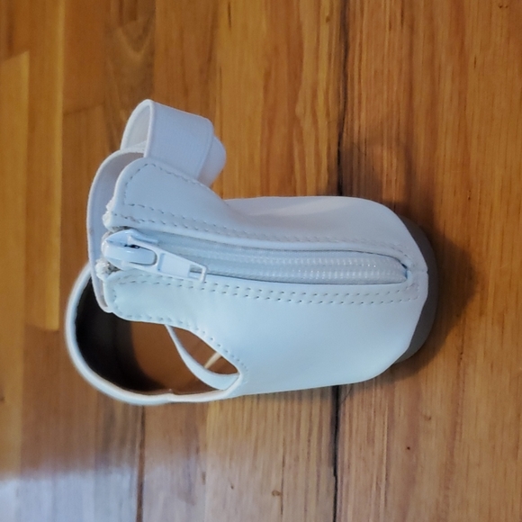 Ballet flats with ankle straps - Picture 4 of 4